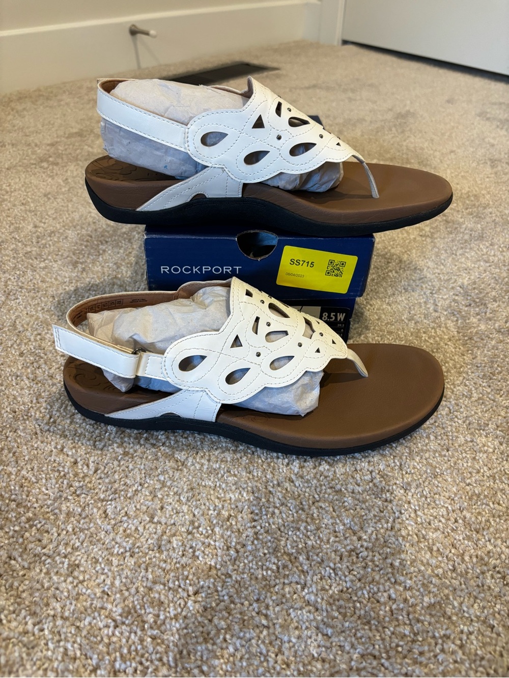 Rockport White Leather Thong Sandals
